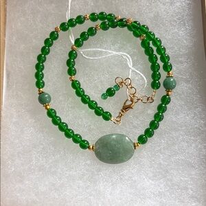 Chic Green Beaded Necklace